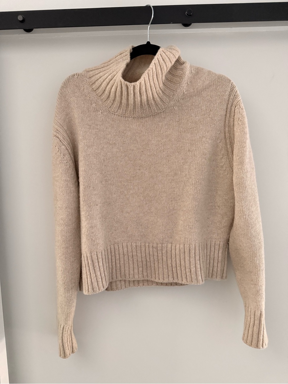&daughter 100% Wool Cream Mockneck Sweater M